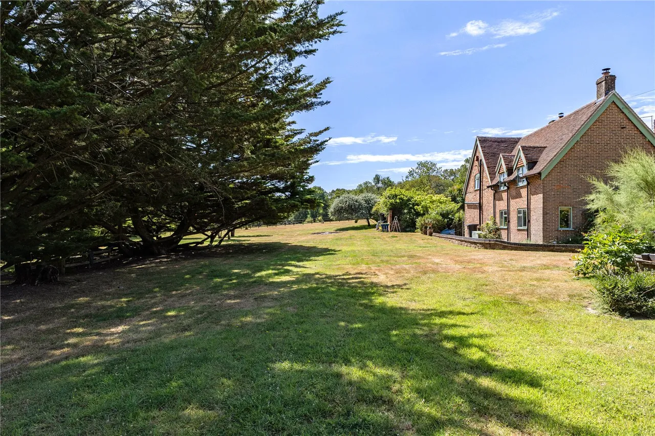 A Magnificent Country Manor Estate with approximately Nine Acres, photo 31