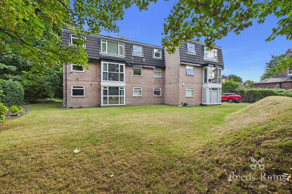 2 bed flat for sale — Aldborough Close, Manchester, Greater Manchester, M20