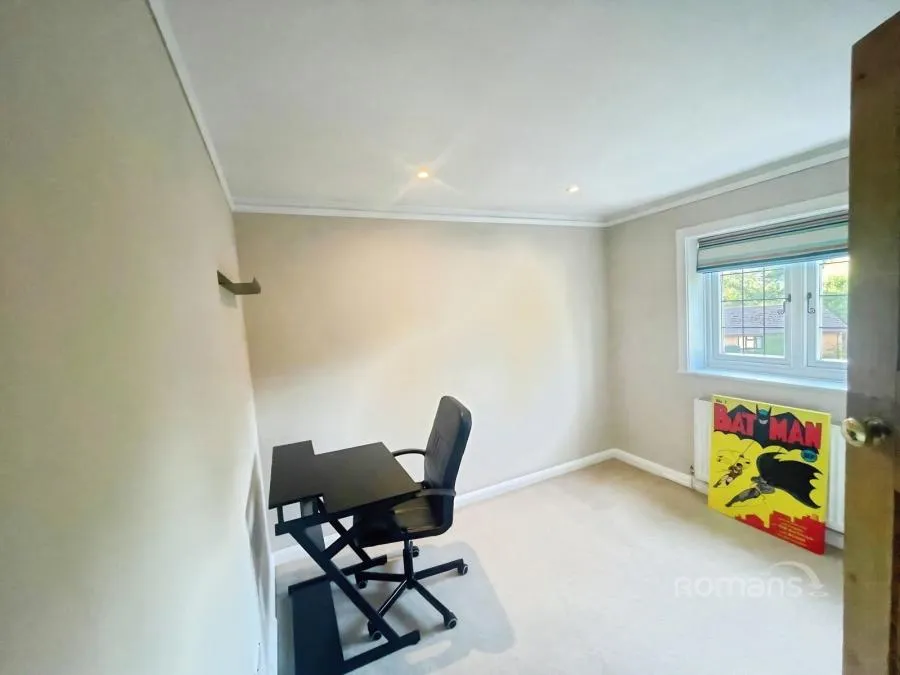 Charters Road, Ascot, SL5, photo 10