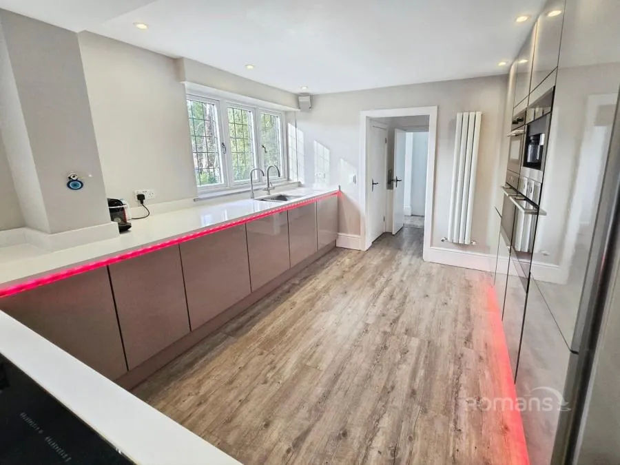 Charters Road, Ascot, SL5, photo 6