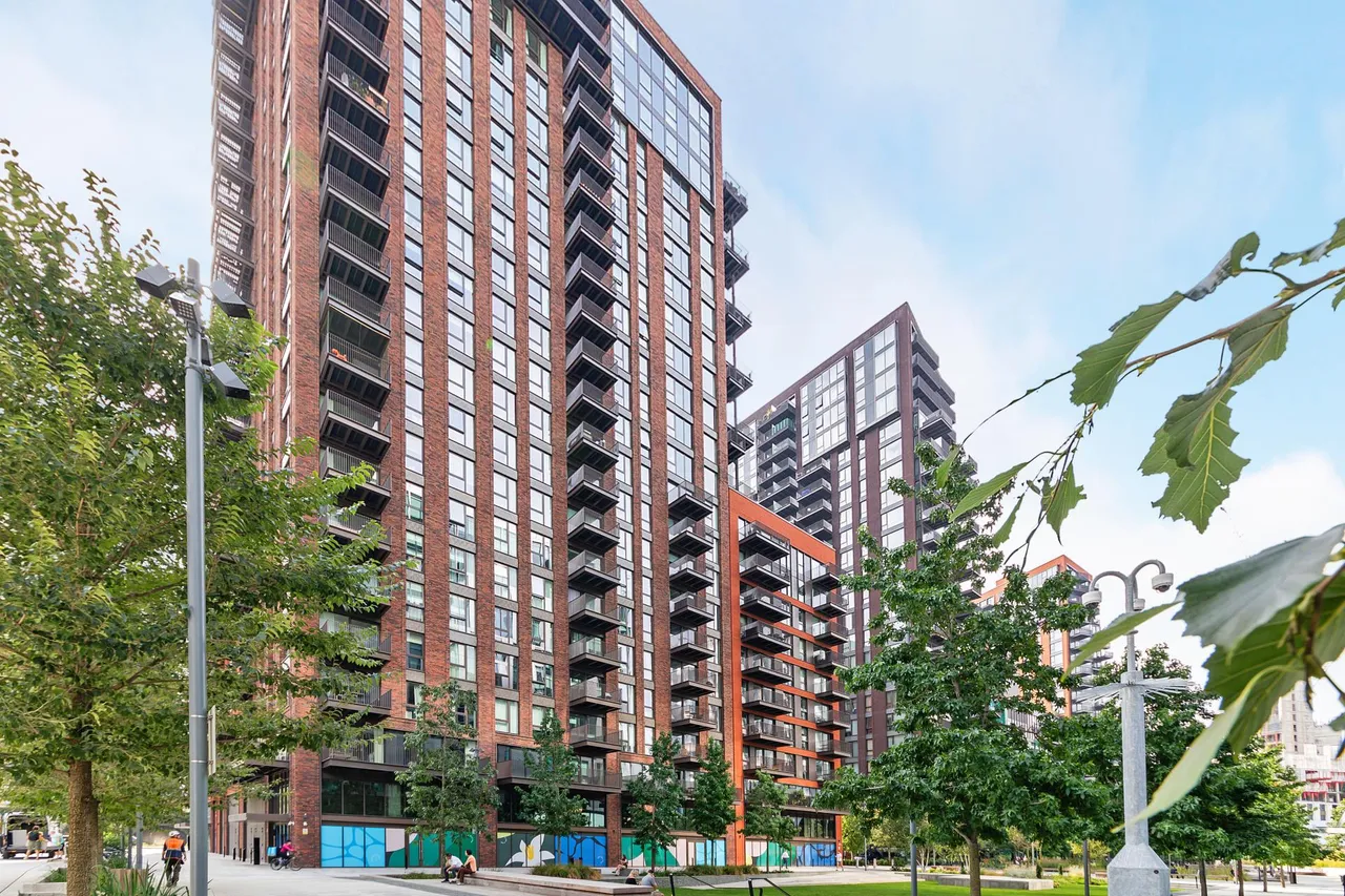 Embassy Gardens, Nine Elms, SW11, photo 10