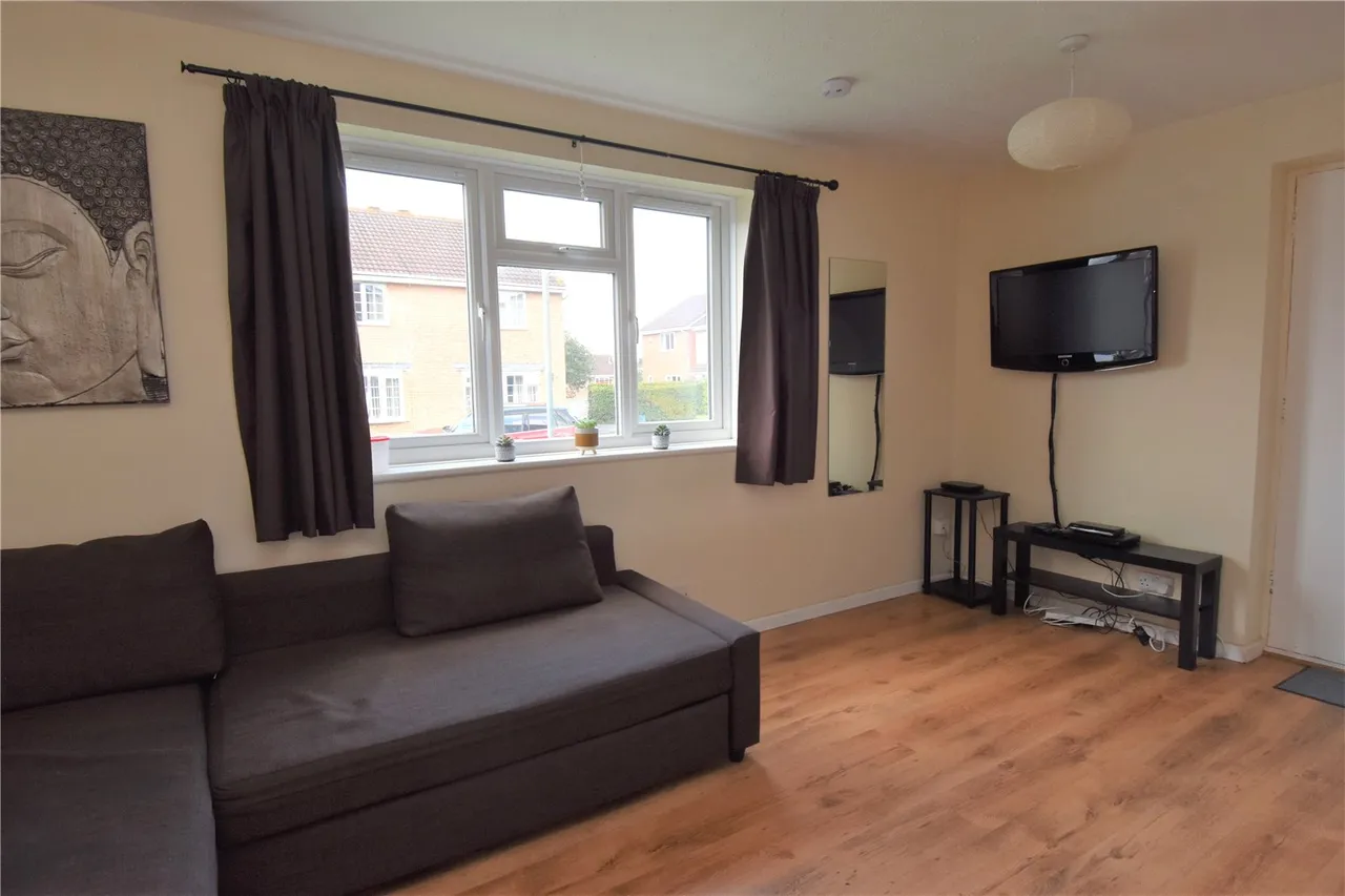 Henley Drive, Droitwich, Worcestershire, WR9 7RX, photo 2
