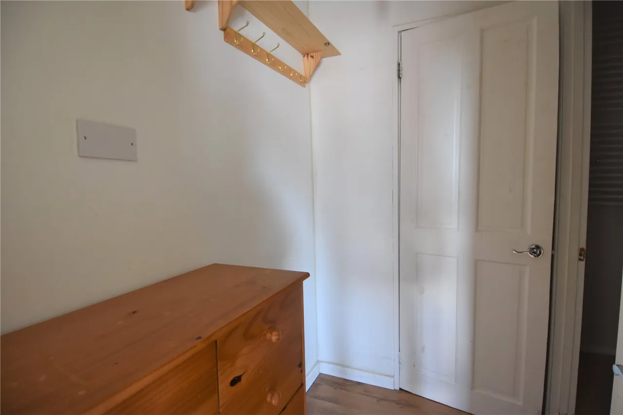 Henley Drive, Droitwich, Worcestershire, WR9 7RX, photo 12
