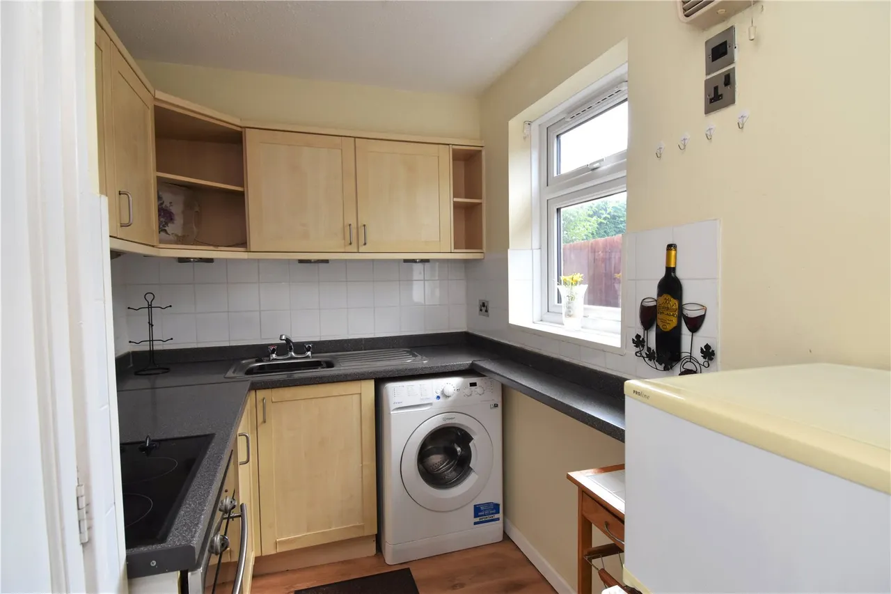 Henley Drive, Droitwich, Worcestershire, WR9 7RX, photo 7