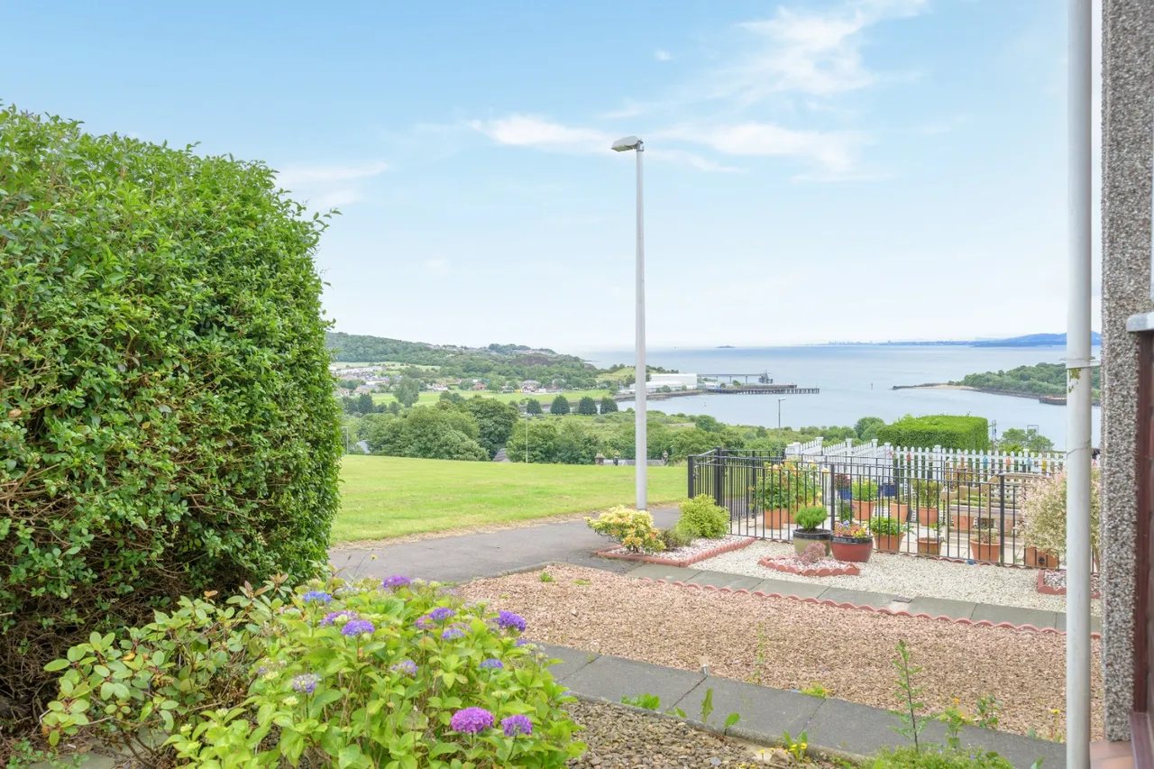 Whinnyhill Crescent, Inverkeithing, KY11 1BD, photo 2