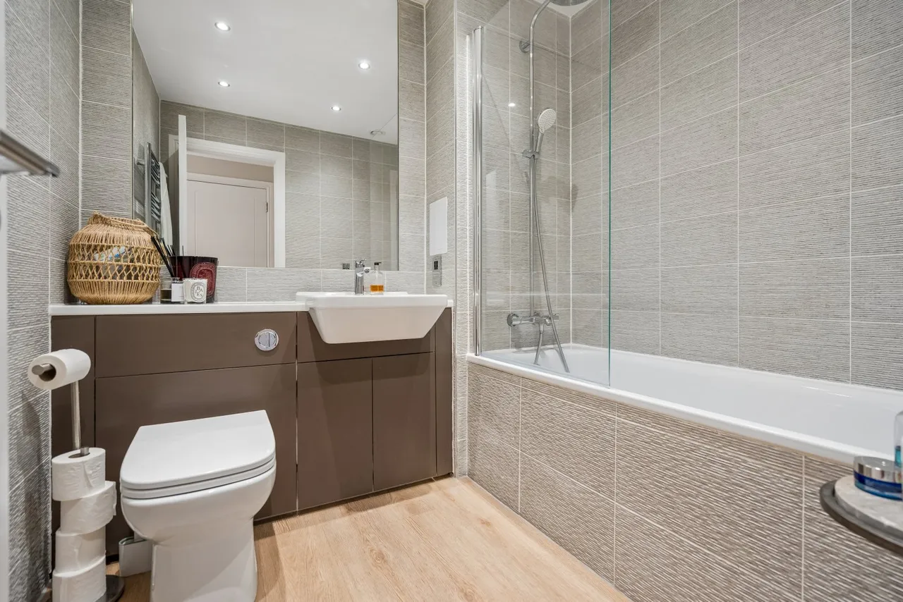 Knights Grove, Newton Mearns, G77, photo 17