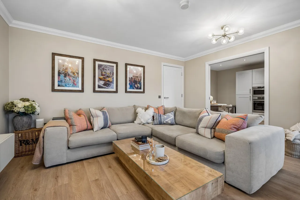 Knights Grove, Newton Mearns, G77, photo 7