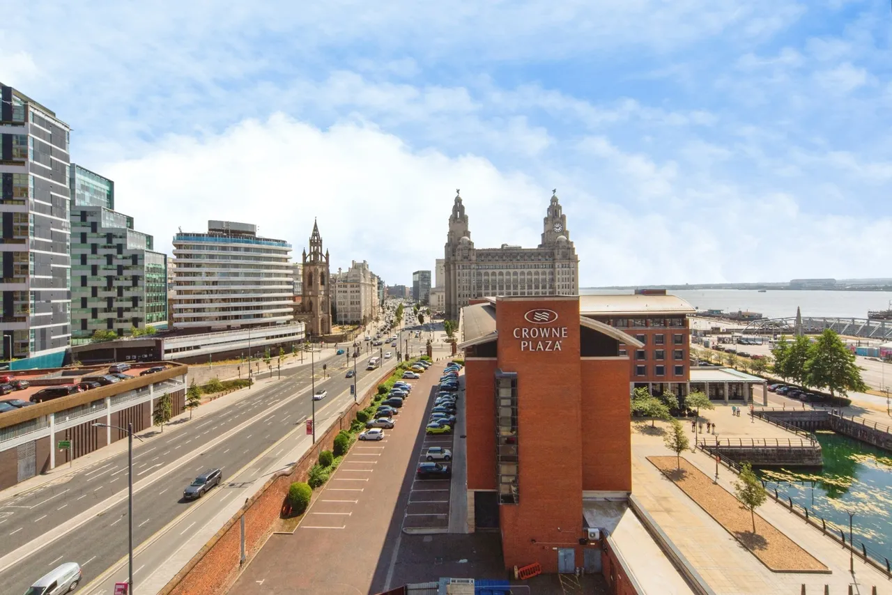 William Jessop Way, Liverpool, L3, photo 5