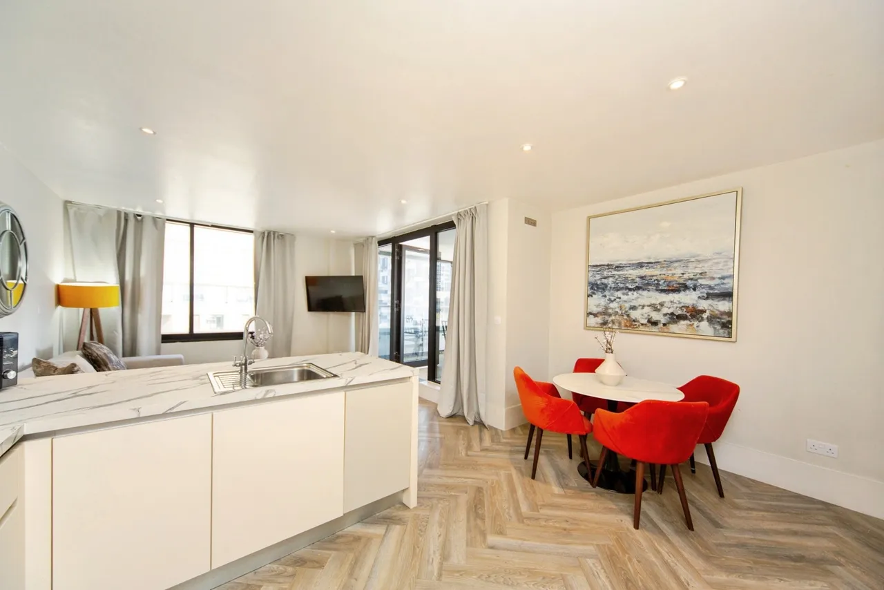 William Jessop Way, Liverpool, L3, photo 14