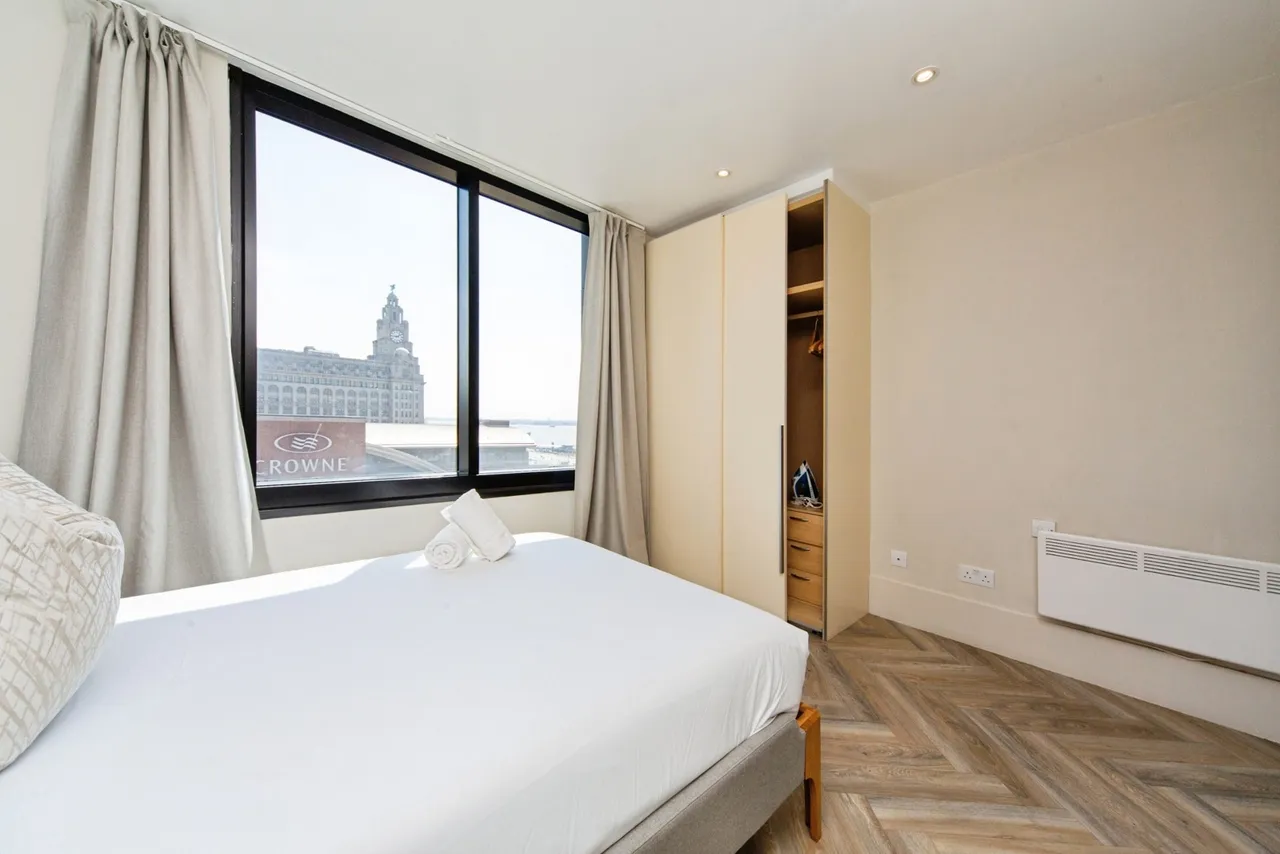 William Jessop Way, Liverpool, L3, photo 20