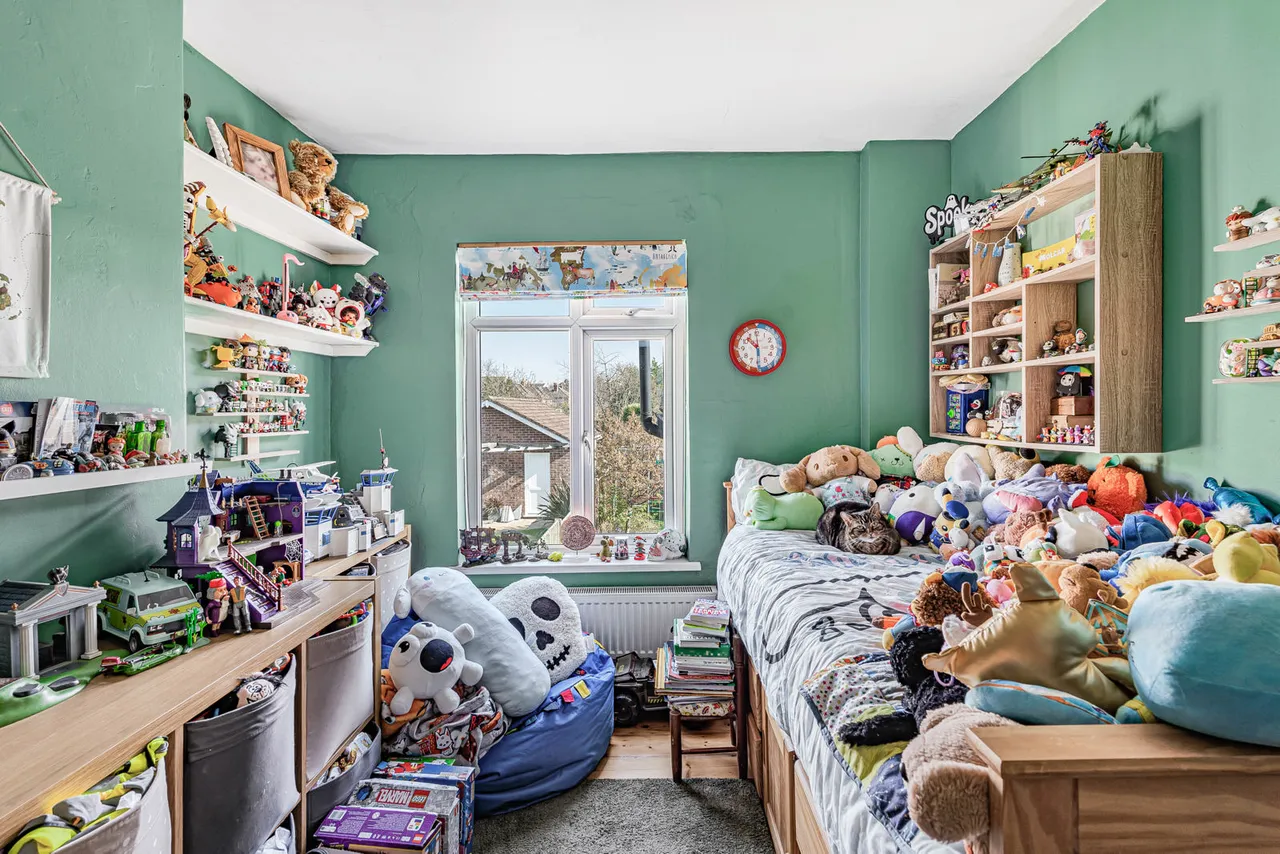 Worplesdon Road, Guildford, GU2, photo 7