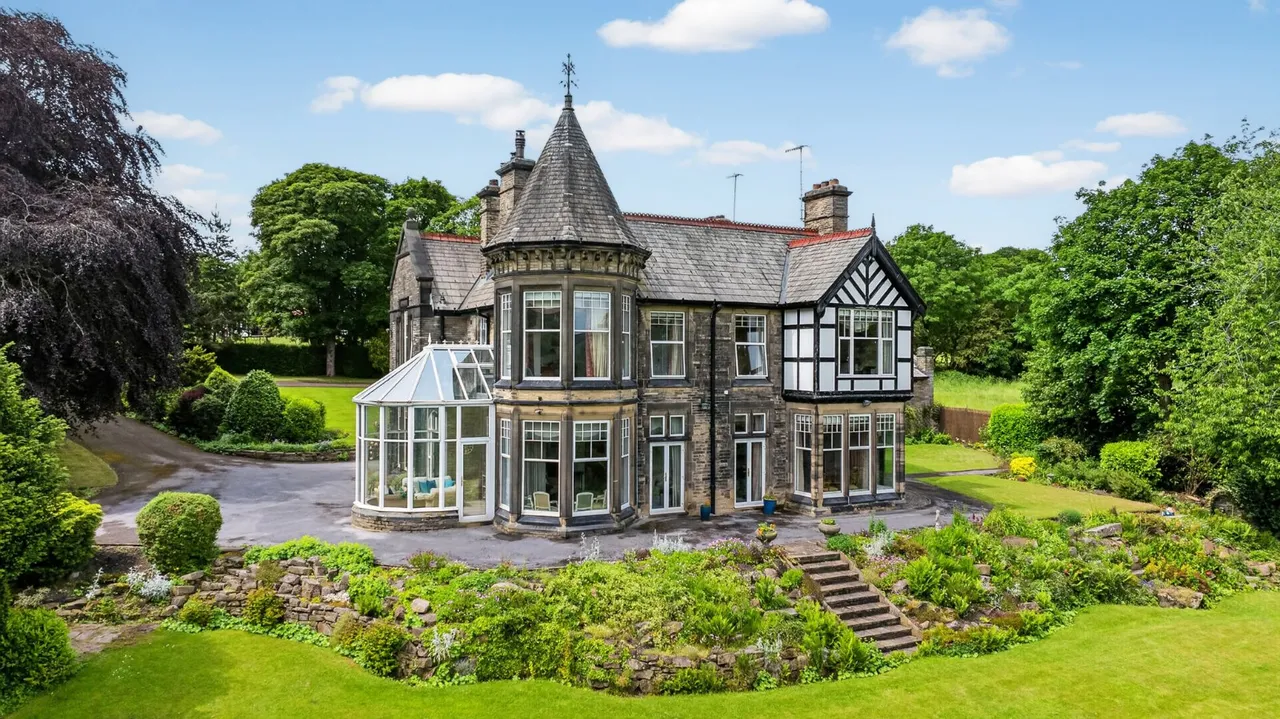 5 bed house for sale, Mitchell Lane, Bradford, BD10