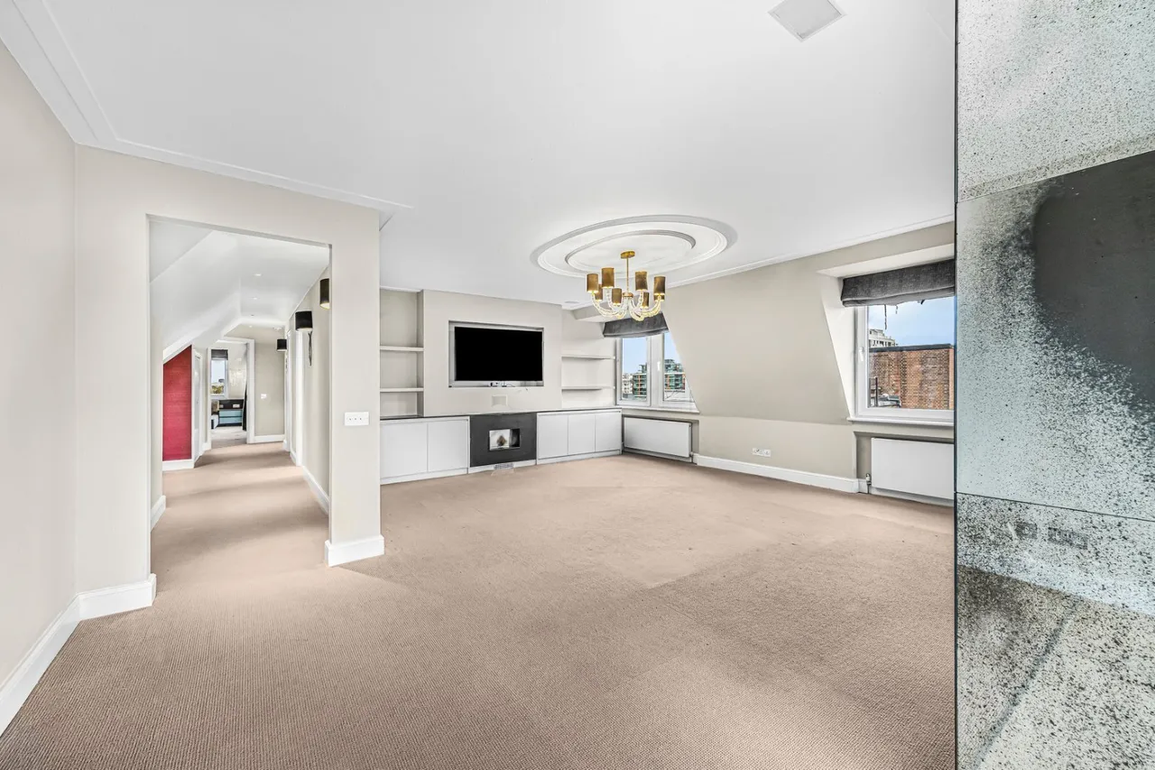 2 bed flat for sale, Grove End Road, St John's Wood, NW8