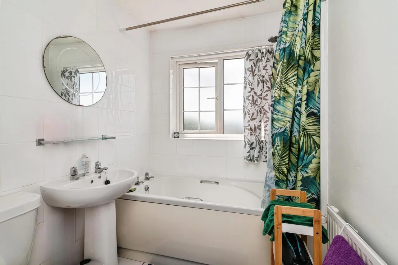 Gleneagles Drive, Arnold, NG5, photo 6