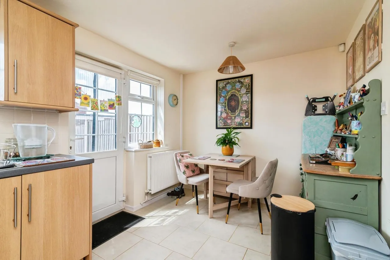 Gleneagles Drive, Arnold, NG5, photo 2