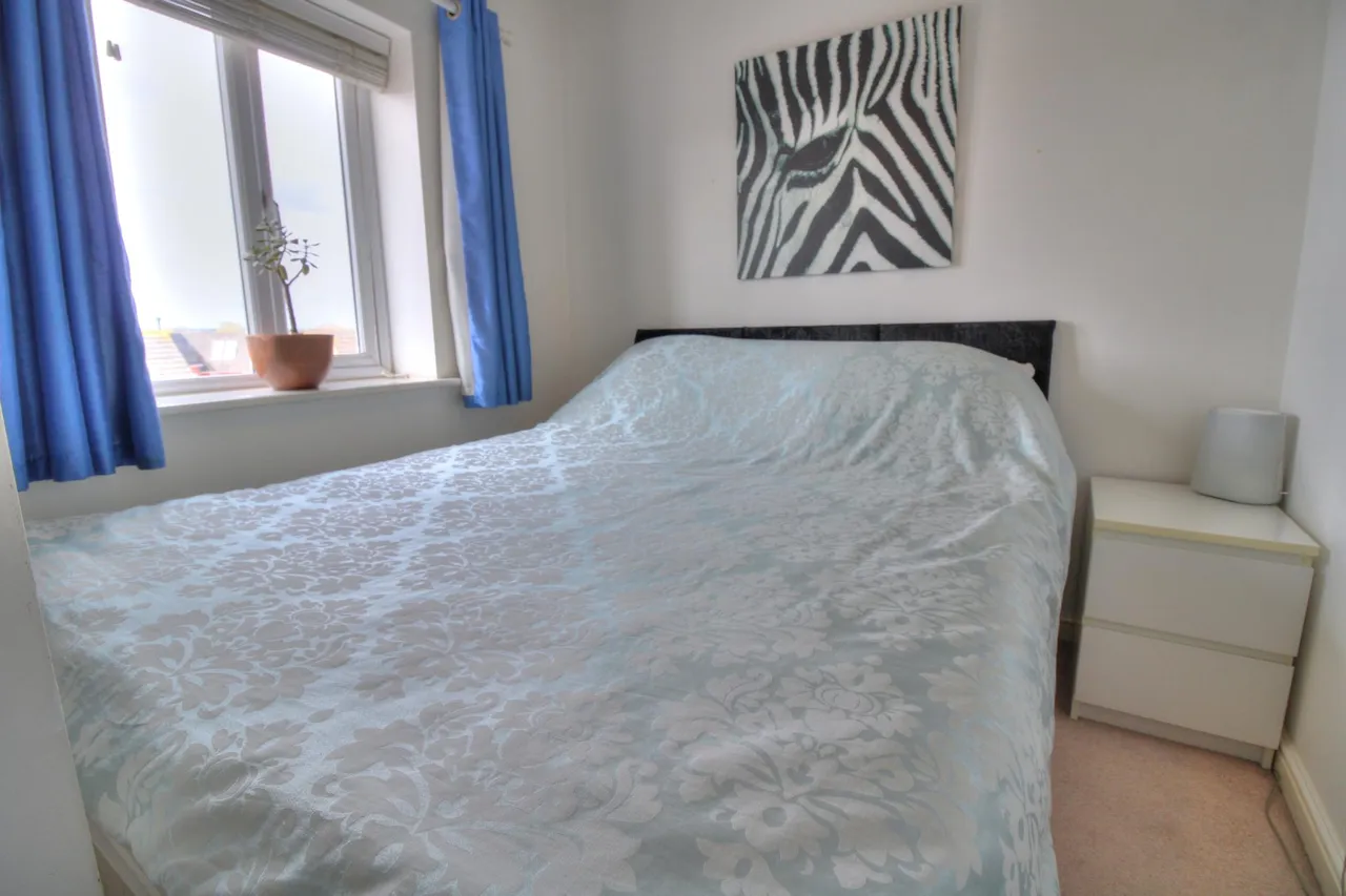 Southwold Crescent, Milton Keynes, MK10, photo 21