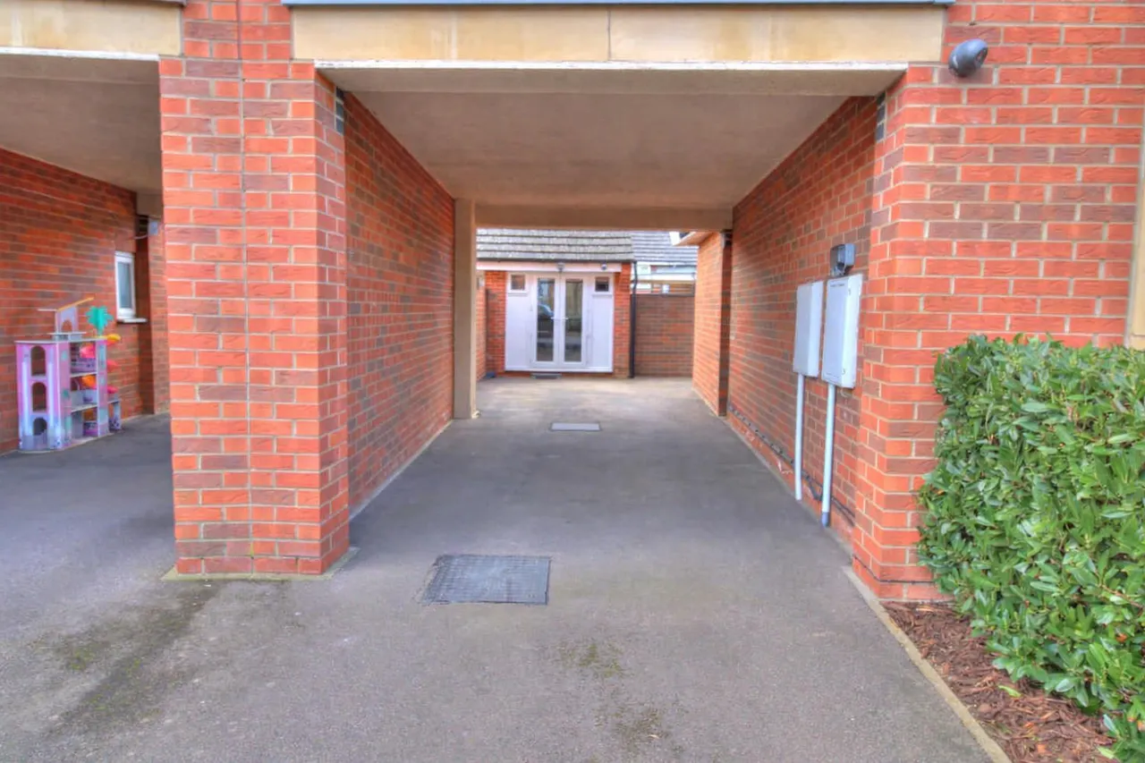 Southwold Crescent, Milton Keynes, MK10, photo 23
