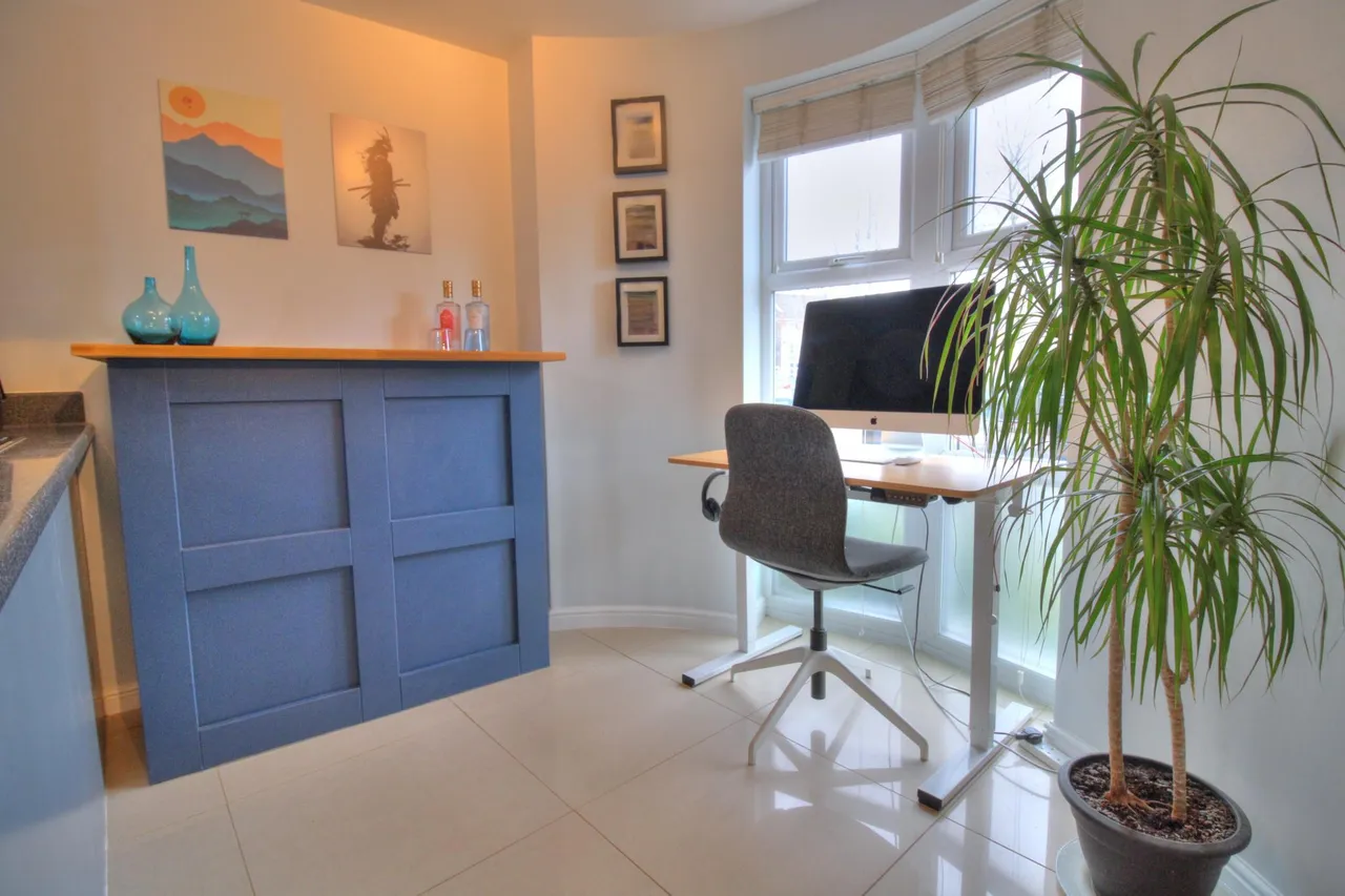 Southwold Crescent, Milton Keynes, MK10, photo 8