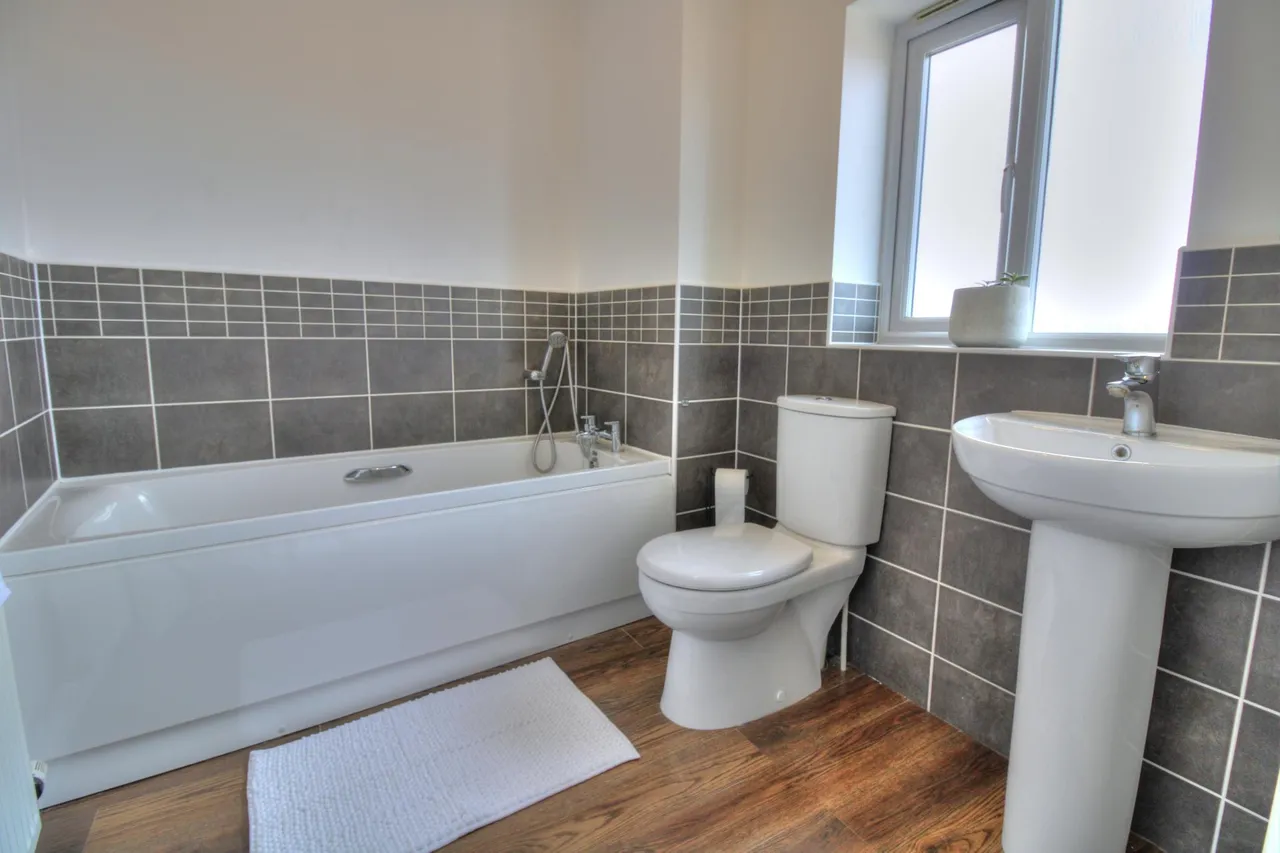 Southwold Crescent, Milton Keynes, MK10, photo 24