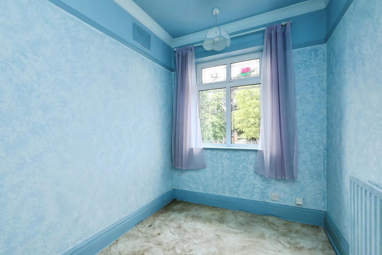 Thievesdale Lane, Worksop, photo 10