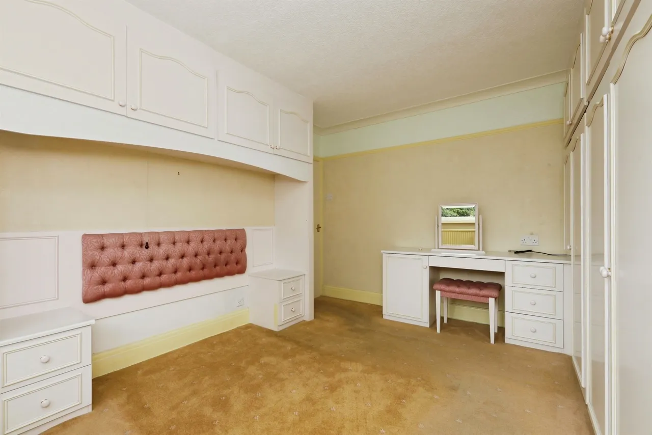 Thievesdale Lane, Worksop, photo 9