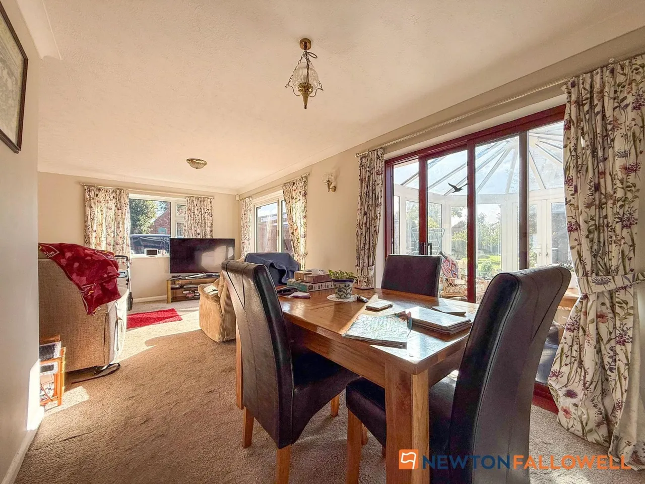 St. Peters Close, Farndon, NG24, photo 9