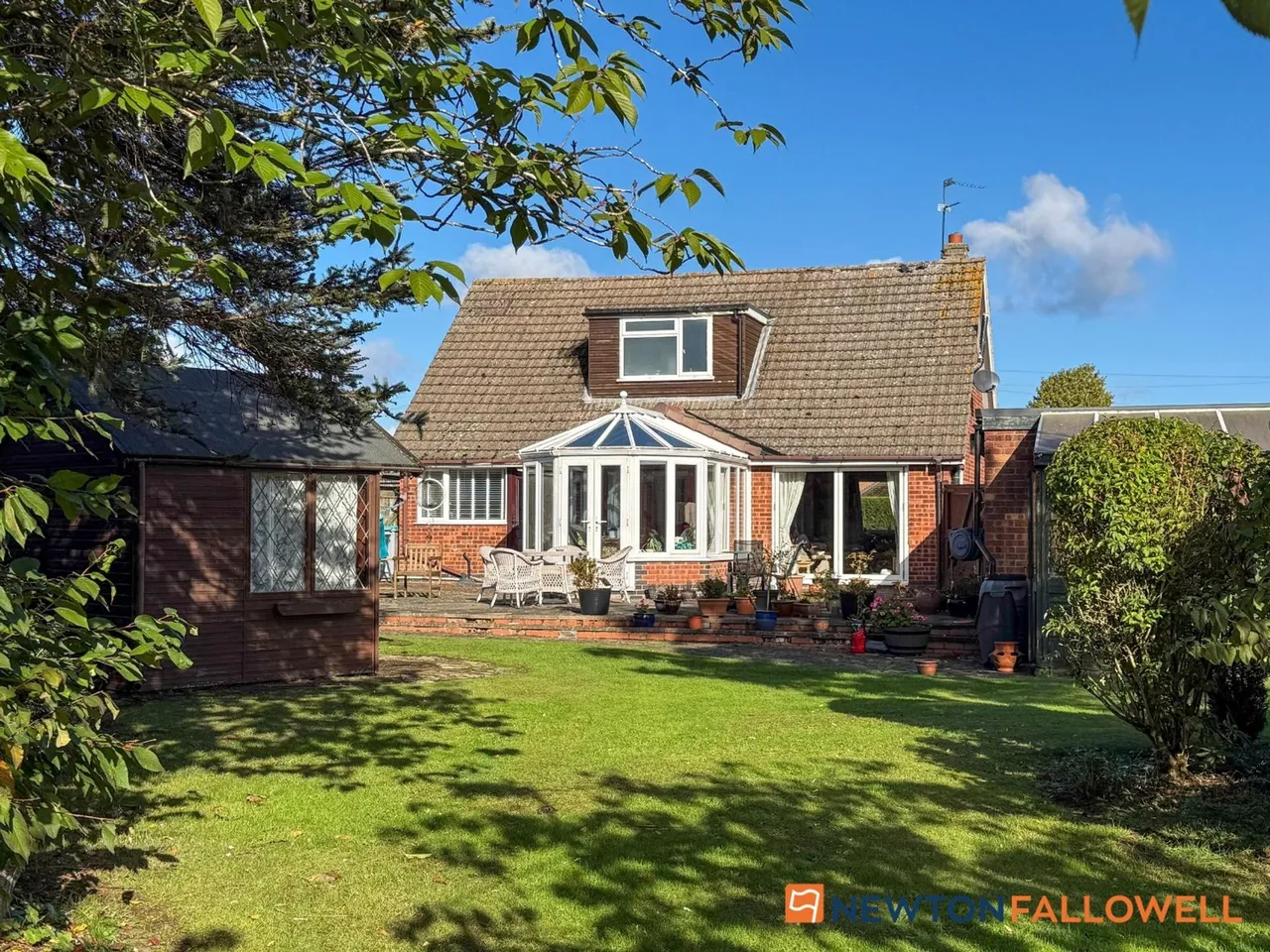 St. Peters Close, Farndon, NG24, photo 4