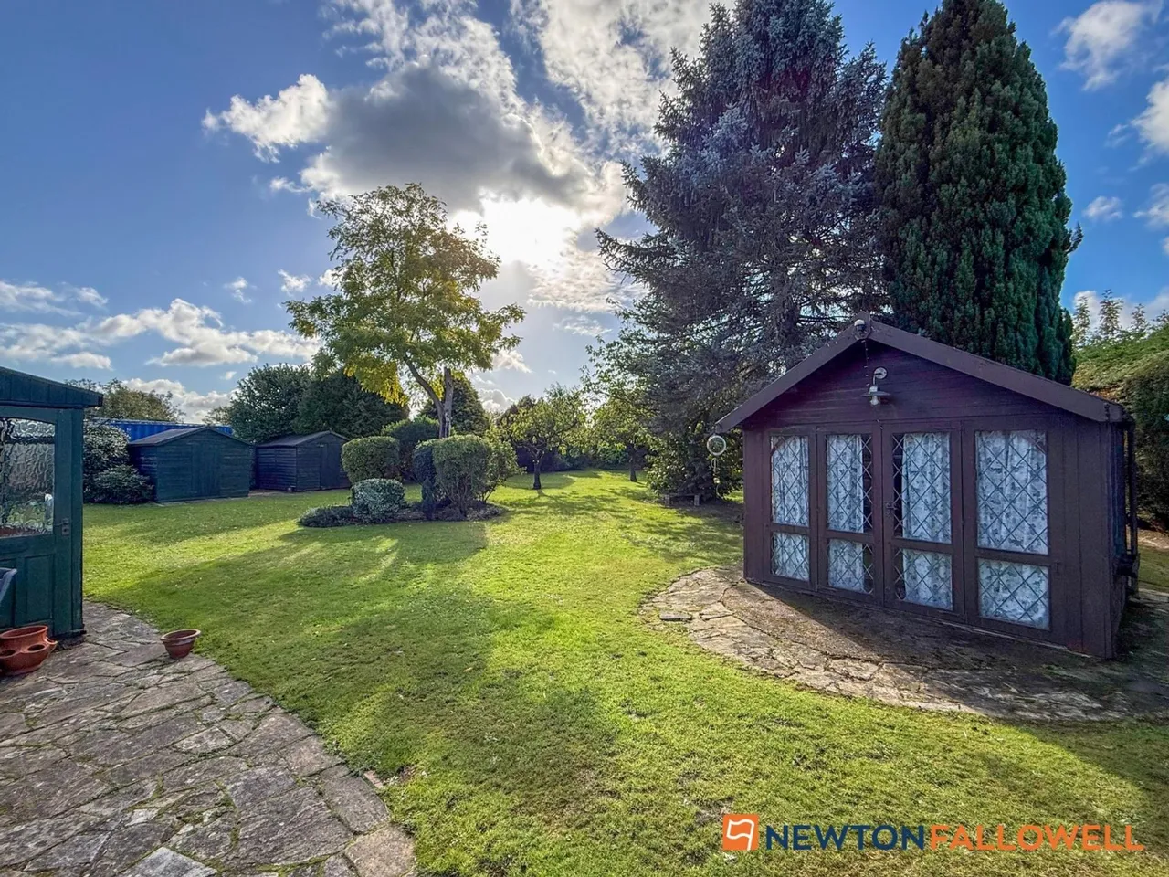 St. Peters Close, Farndon, NG24, photo 18