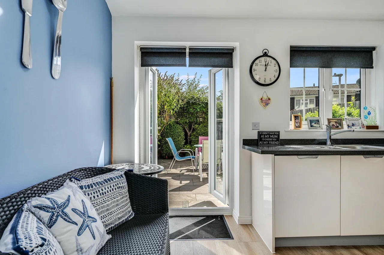 14 Hopwood View, Great Baddow, Chelmsford, Essex, CM2 9FL, photo 4