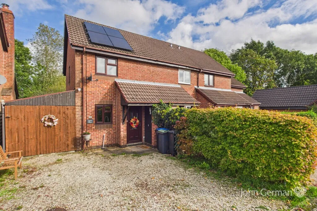2 bed house for sale, Waterpark Road, Doveridge