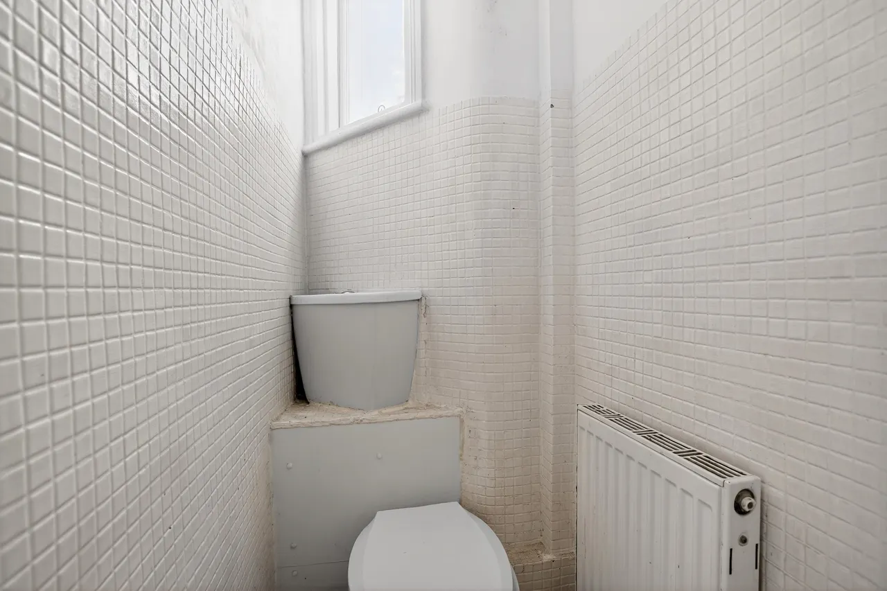 Sirdar Road, London, N22, photo 11