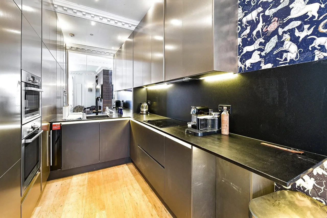 Kings Road, Chelsea, SW3, photo 5