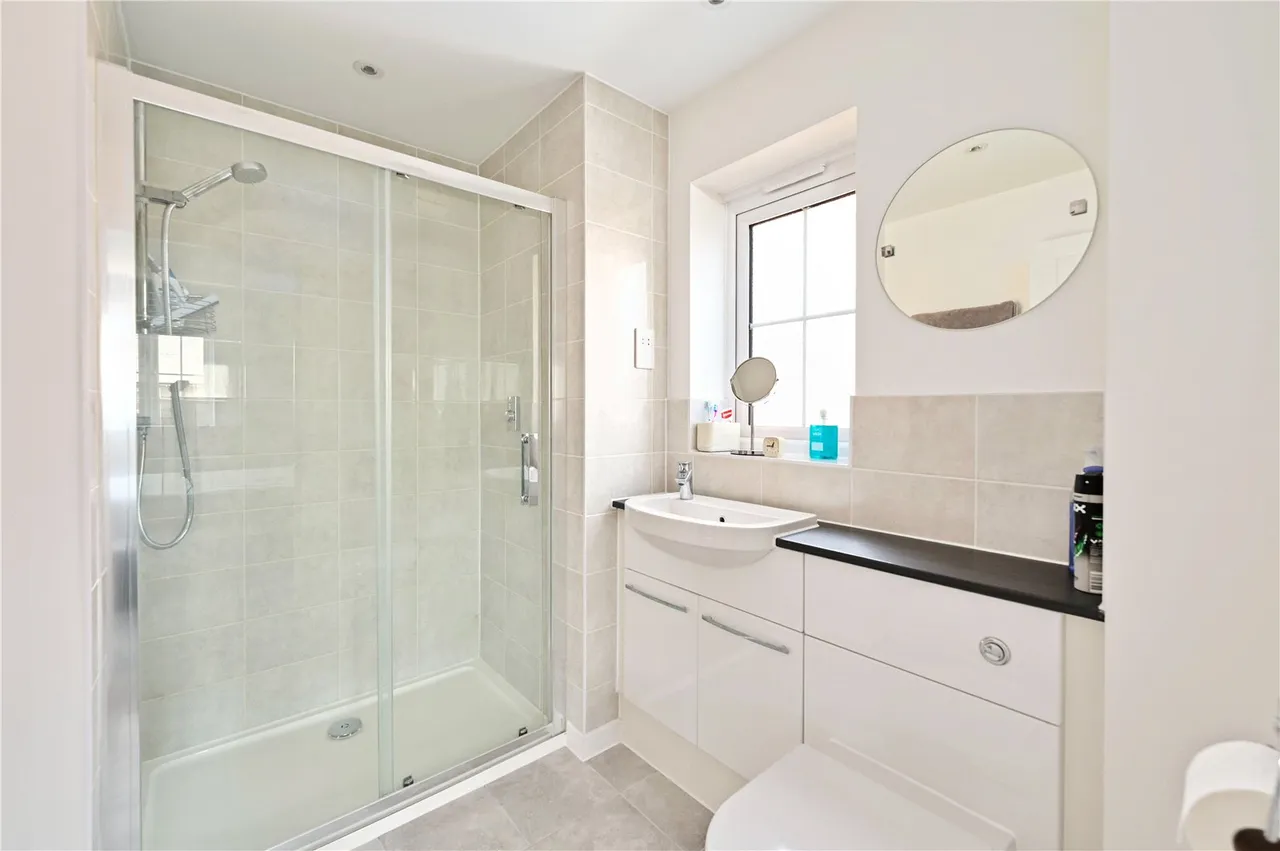 Titchener Way, Hook, Hampshire, RG27 9RT, photo 11