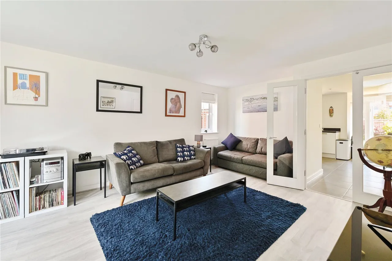 Titchener Way, Hook, Hampshire, RG27 9RT, photo 7
