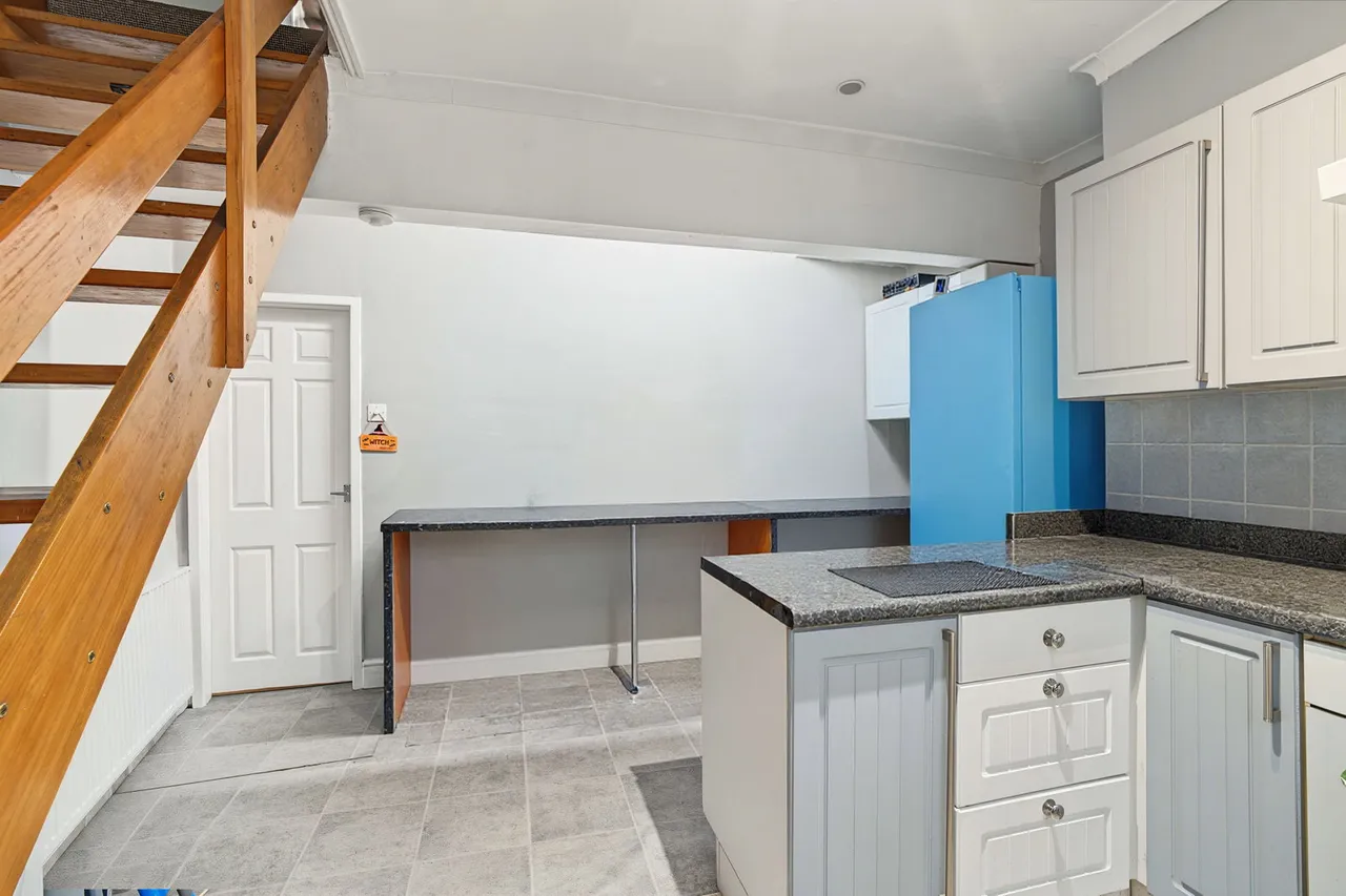 Fairfield Road, Buxton, SK17, photo 7