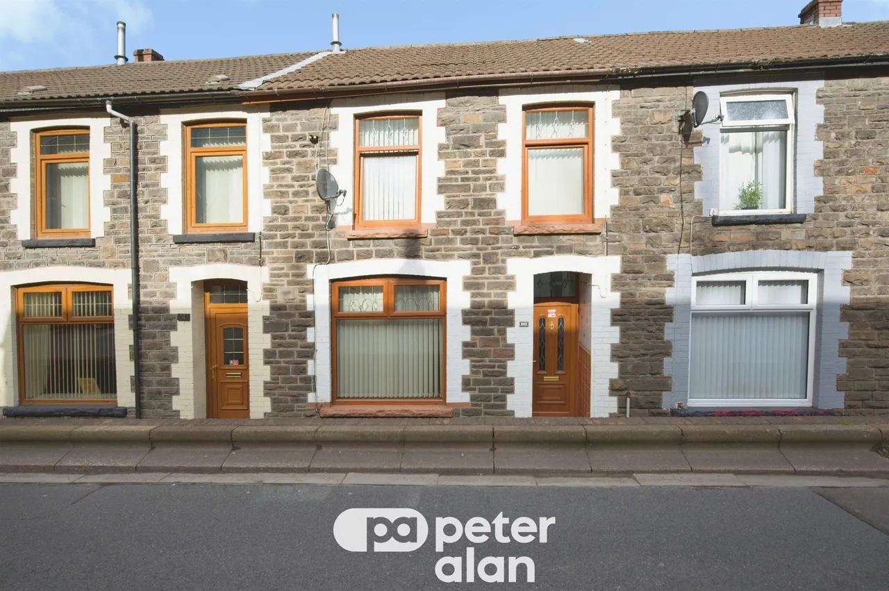3 bed house for sale, Abercynon Road, Mountain Ash, CF45
