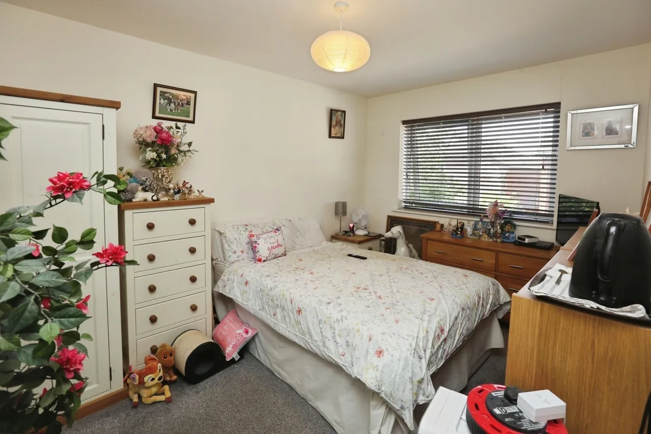 Dairy Close, Sholing, SO19, photo 12