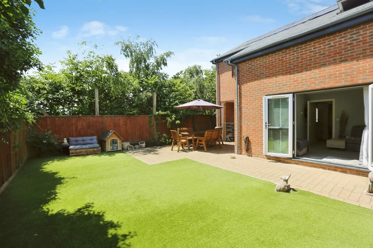 Dairy Close, Sholing, SO19, photo 10