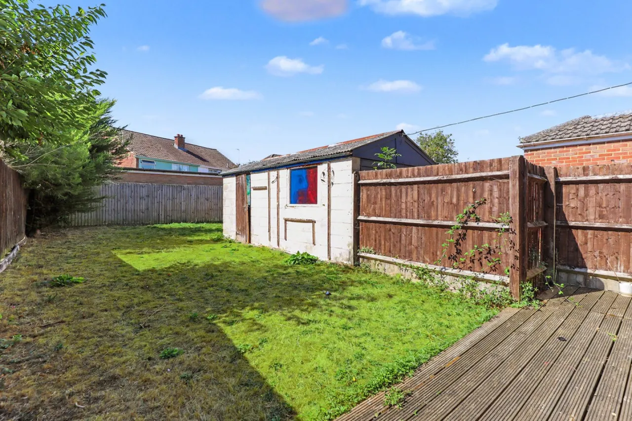 Lock Crescent, Kidlington, photo 12