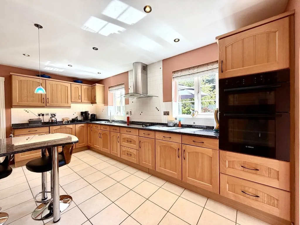 Newbury Avenue, Calne, photo 10