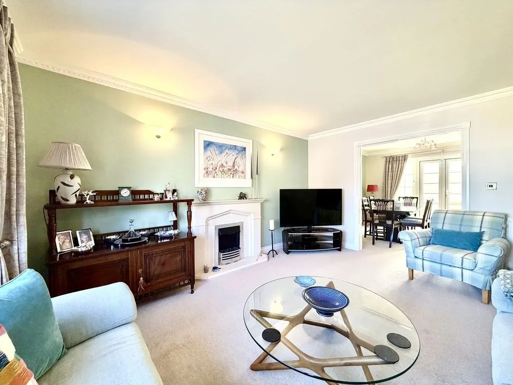 Newbury Avenue, Calne, photo 12