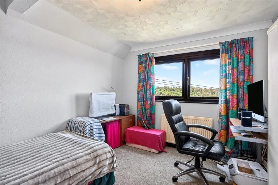 Lowtherville Road, Ventnor, PO38, photo 9