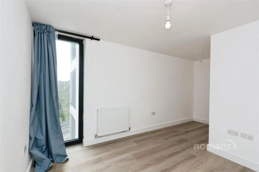 Farnborough Road, Farnborough, GU14, photo 7