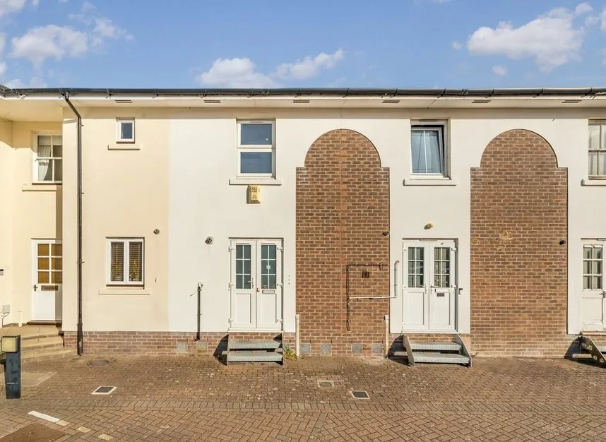 2 bed house for sale, Francis Close, Isle Of Dogs, E14