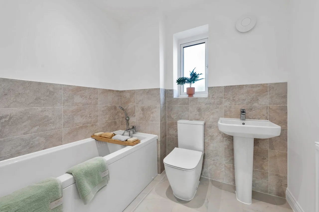 Maple Rise, Houghton Regis, LU5, photo 15