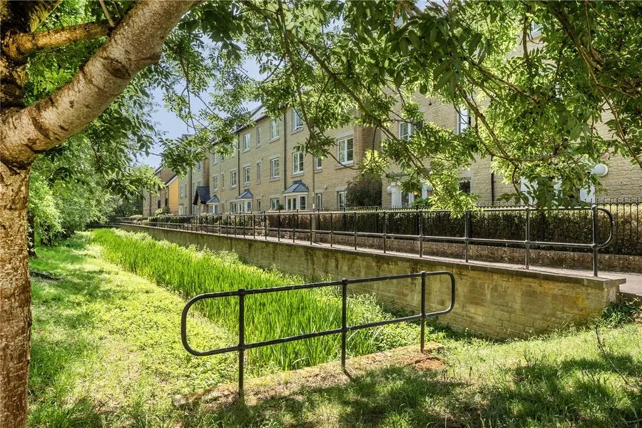 Priory Mill Lane, Witney, OX28, photo 16