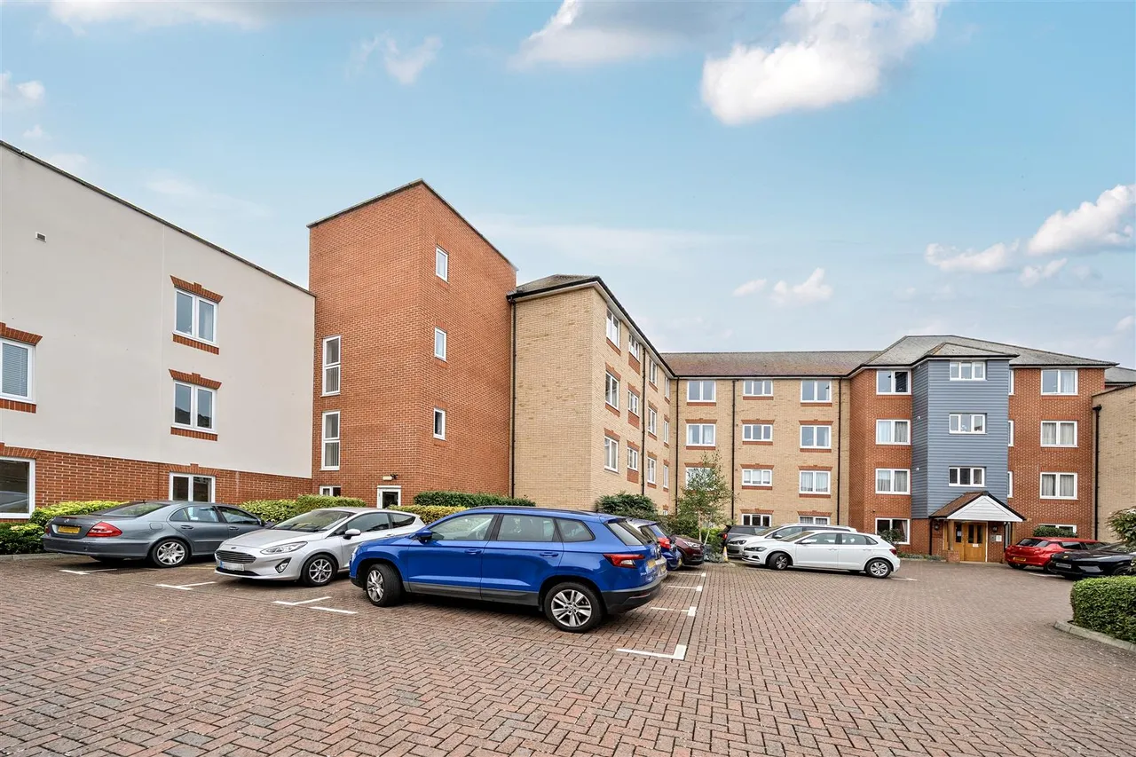 South Street, Bishop's Stortford, CM23, photo 14