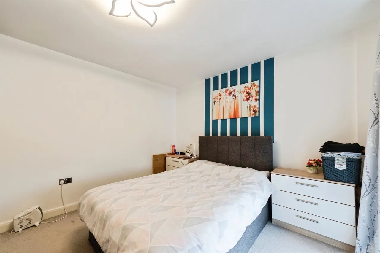 Richard Lewis Way, Shirley, B90, photo 7