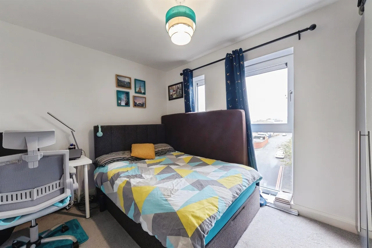 Richard Lewis Way, Shirley, B90, photo 9