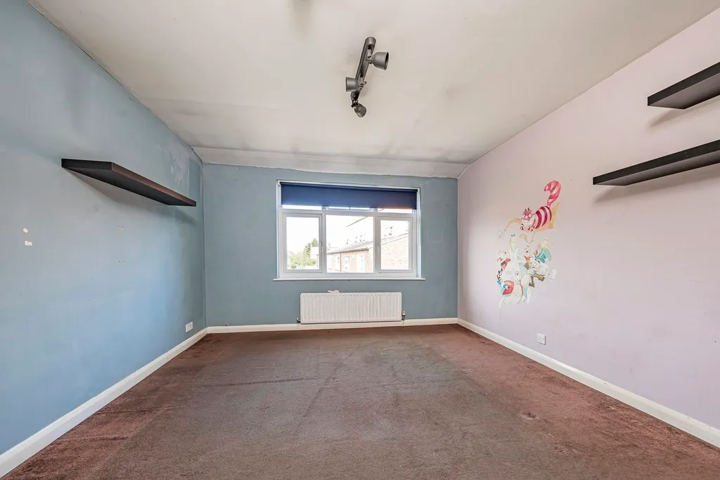 Manor Waye, Uxbridge, UB8, photo 11